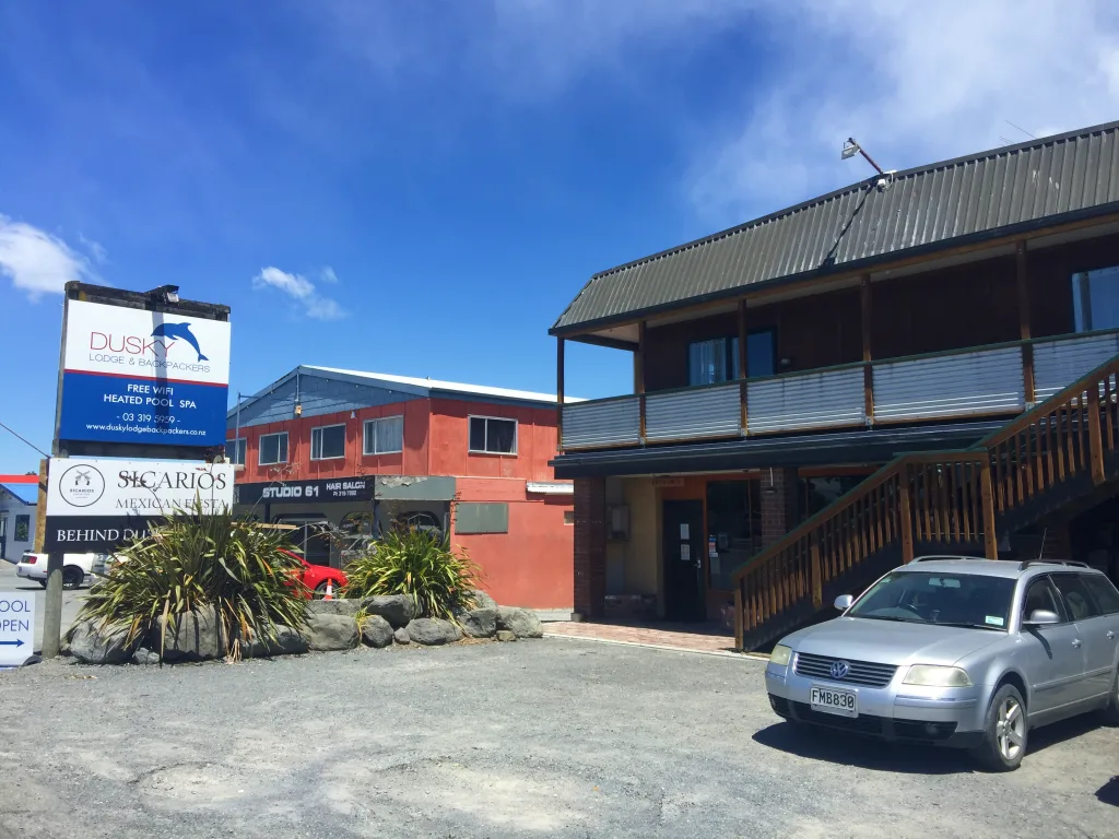 Dusky Lodge and Backpackers