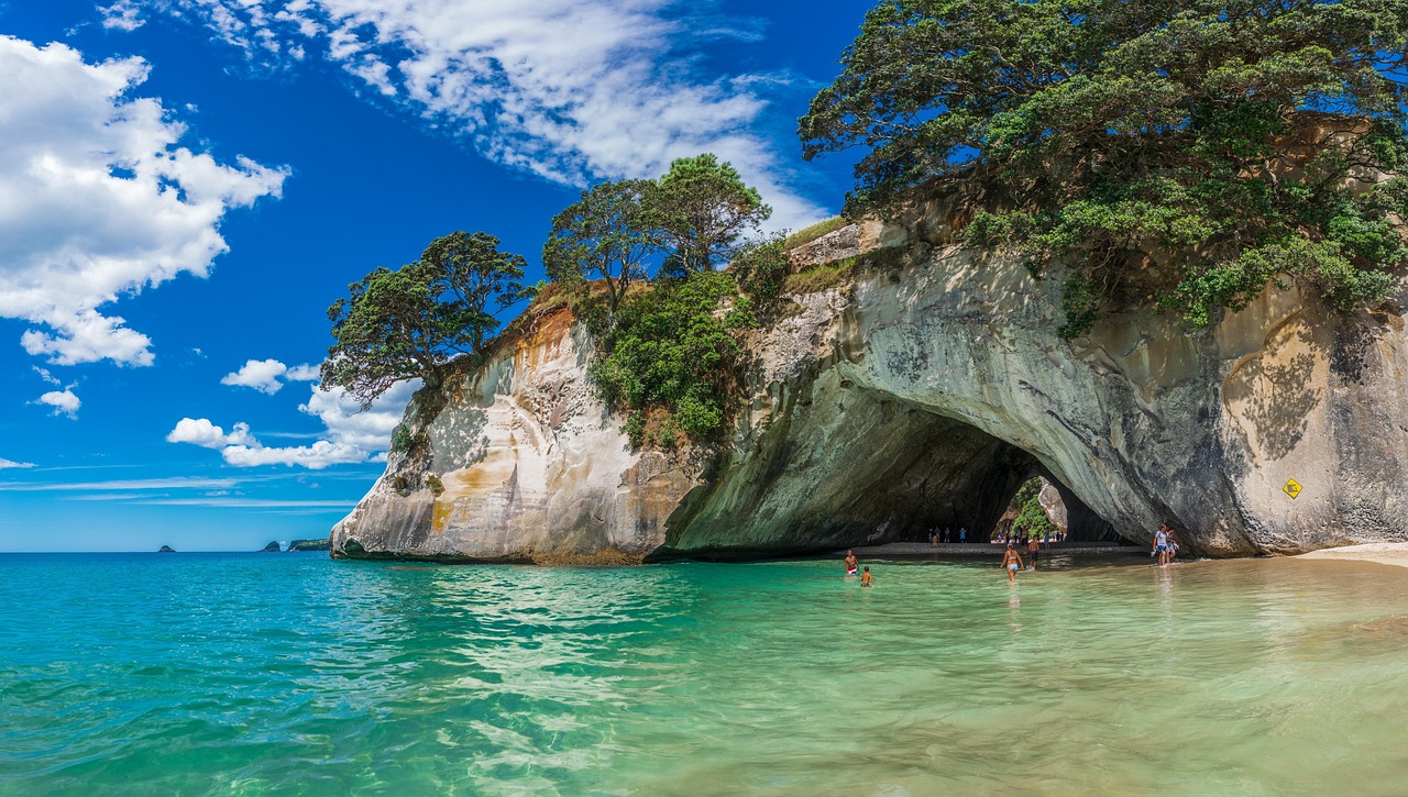 Cathedral Cove New Zealand
